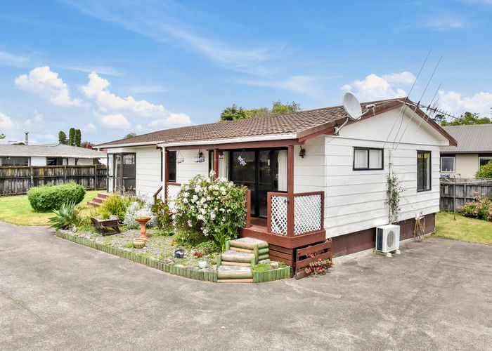  at 57 Carnoustie Drive, Wattle Downs, Auckland