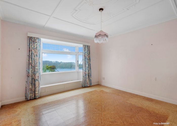  at 104 Grafton Road, Roseneath, Wellington