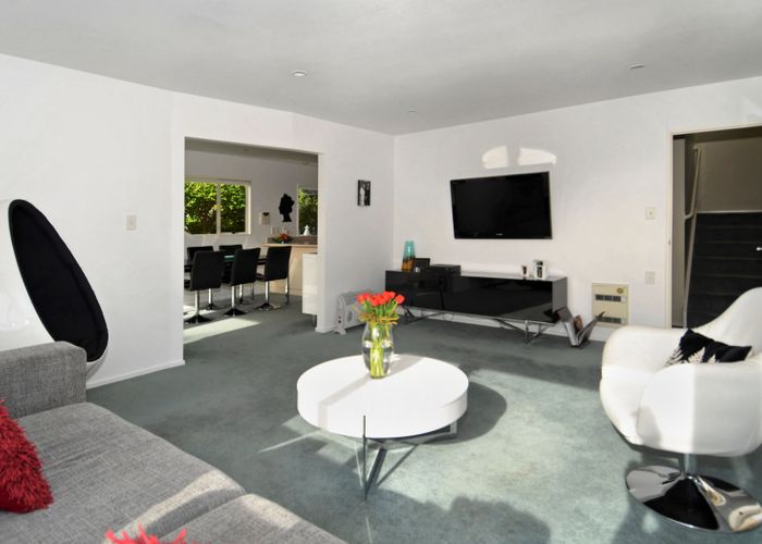  at 2/6 Pentonville Close, Westmorland, Christchurch