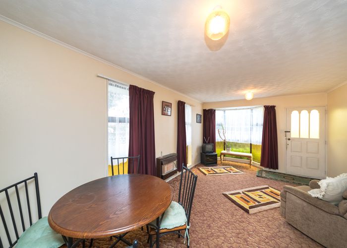  at 722A Pioneer Highway, Takaro, Palmerston North