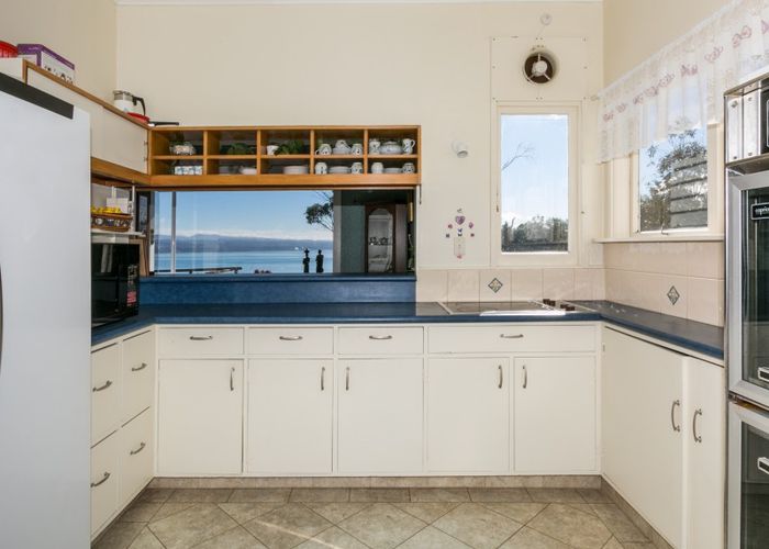  at 4 Seapoint Road, Bluff Hill, Napier