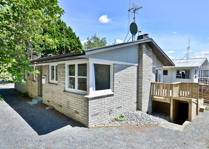  at 46 Joanna Place, Deanwell, Hamilton