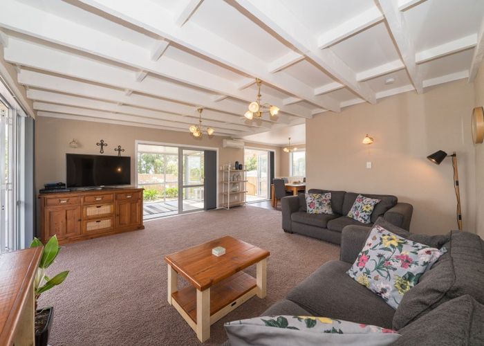 at 872 Reid Line East, Bunnythorpe, Palmerston North