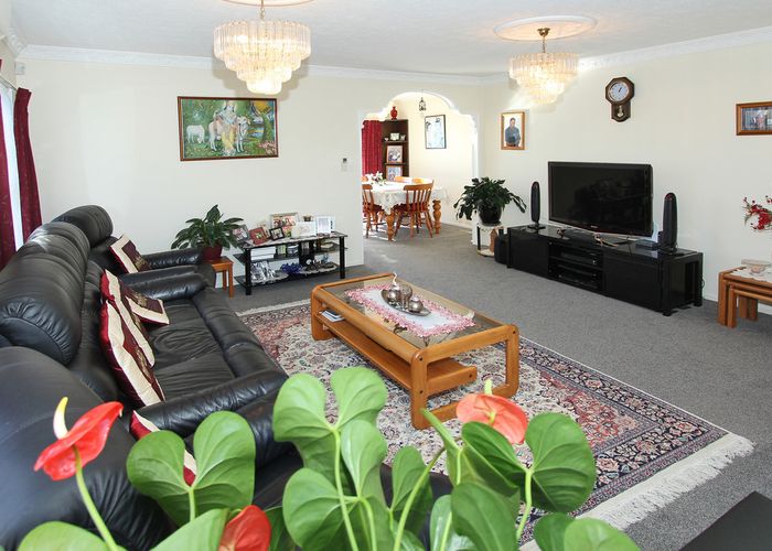  at 10 Peppertree Lane, Woodridge, Wellington