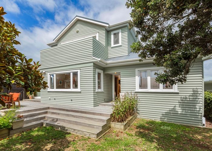  at 18 Maungarei Road, Remuera, Auckland