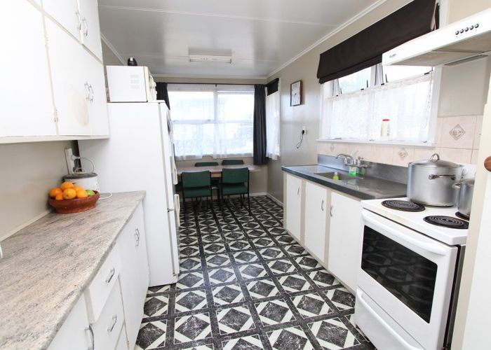  at 76 Warspite Avenue, Cannons Creek, Porirua