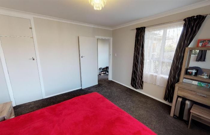  at 4 Eton Place, Terrace End, Palmerston North