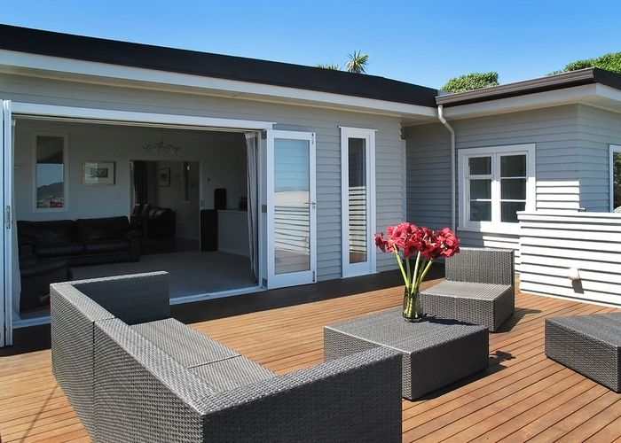  at 14 Lohia Street, Khandallah, Wellington