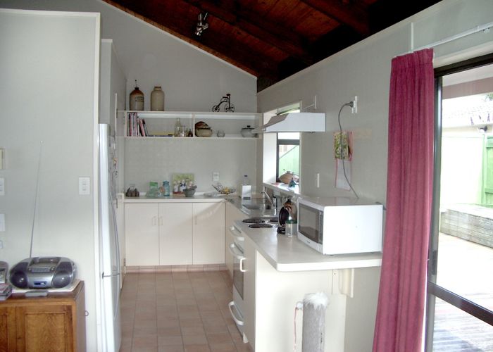  at 72 Dominion Road, Nawton, Hamilton
