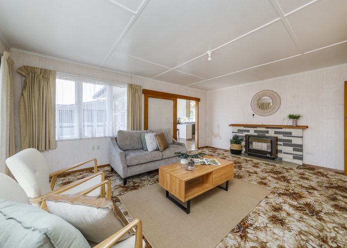  at 6 Lockhart Avenue, Milson, Palmerston North
