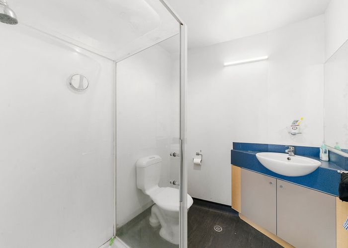  at 13/27 Hanson Street, Mount Cook, Wellington