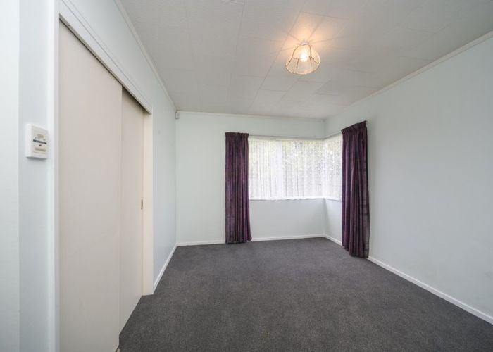  at 82 Geraldine Crescent, Cloverlea, Palmerston North