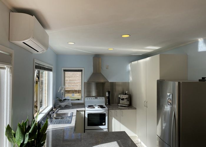  at 2/26 PANDORA PL, Pakuranga, Manukau