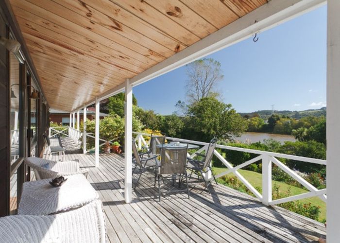 at 23 Riverbank Road, Okoia, Whanganui