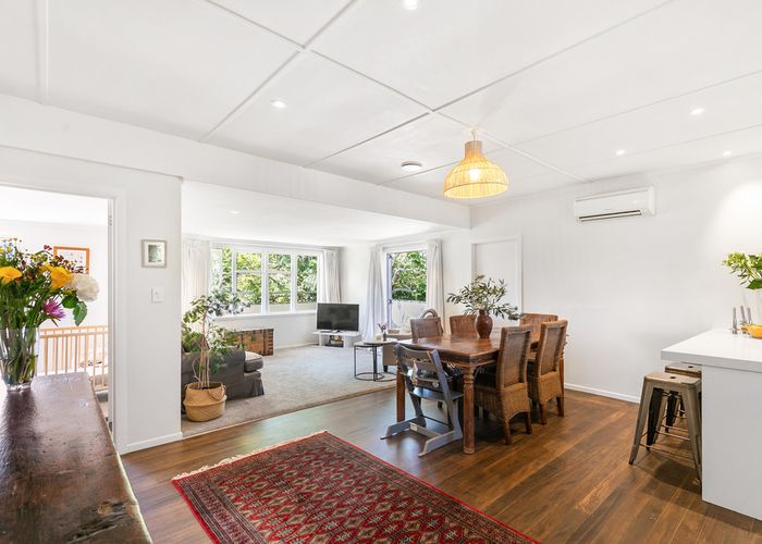  at 15 Banks Road, Kawakawa Bay, Papakura