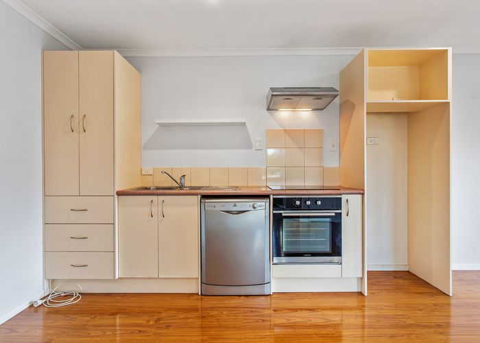  at 2B/47 Stanhope Road, Mount Wellington, Auckland