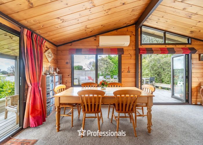  at 41 Raumati Road, Raumati Beach, Kapiti Coast, Wellington