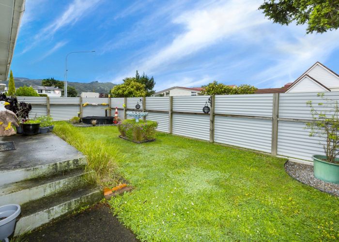  at 1/2 Benzie Avenue, Elderslea, Upper Hutt