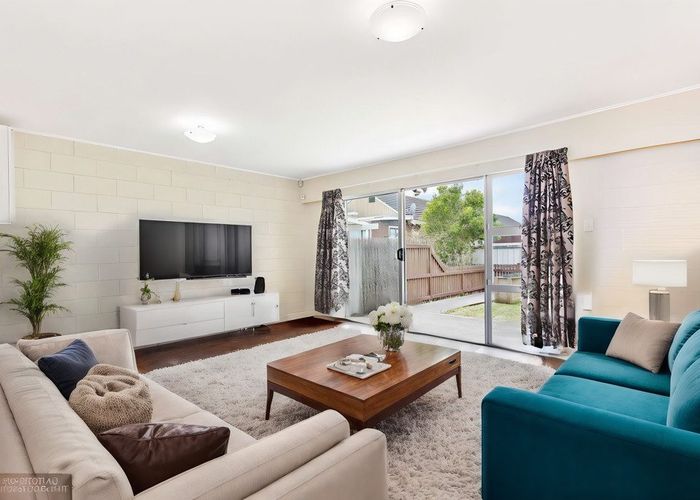  at 2/146 Puhinui Road, Papatoetoe, Auckland