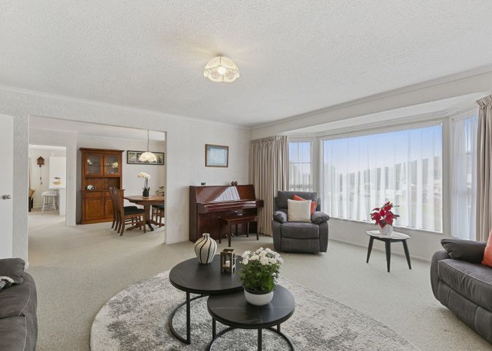  at 87 Victory Crescent, Tawa, Wellington, Wellington