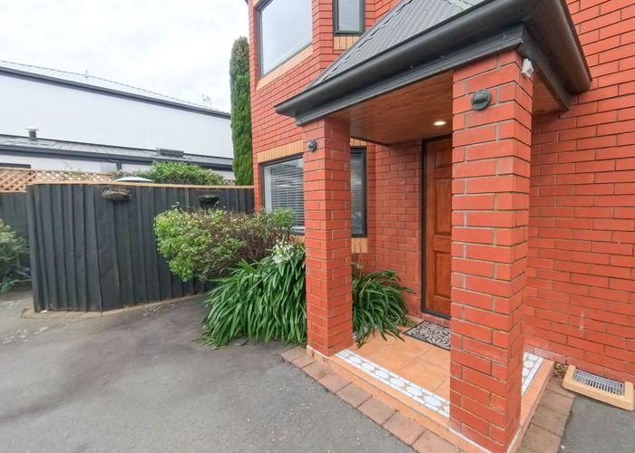  at 17B Burke Street, Addington, Christchurch City, Canterbury