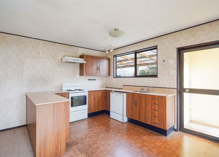  at 329 Wallacetown Lorneville Highway, Makarewa, Invercargill