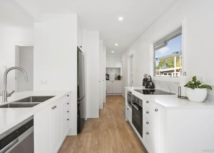  at 113a Nile Road, Milford, North Shore City, Auckland