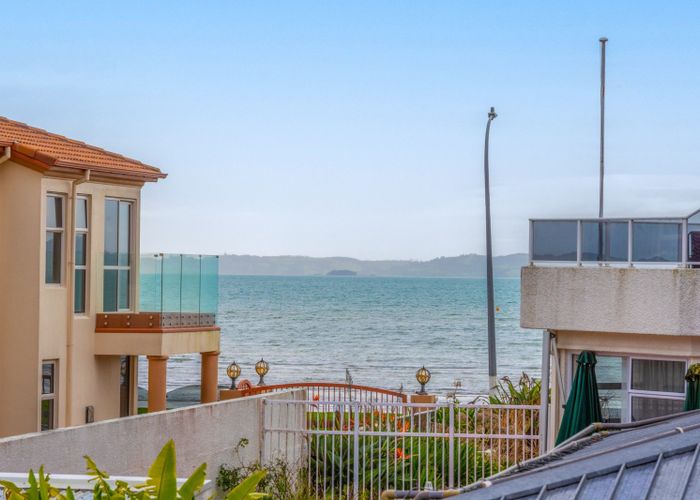  at 22 Rogers Avenue, Eastern Beach, Auckland