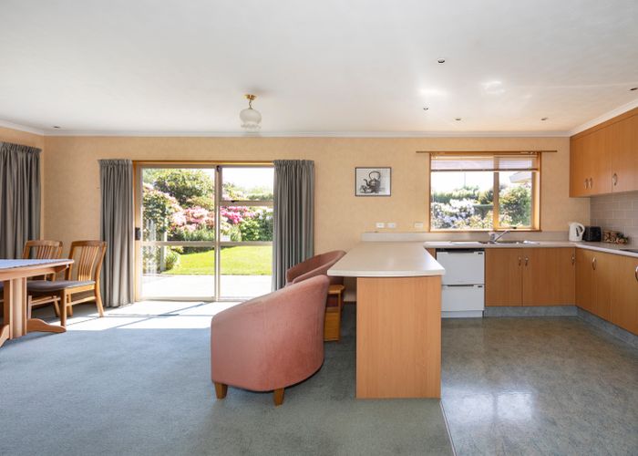  at 6 Hannah Place, Holmes Hill, Oamaru