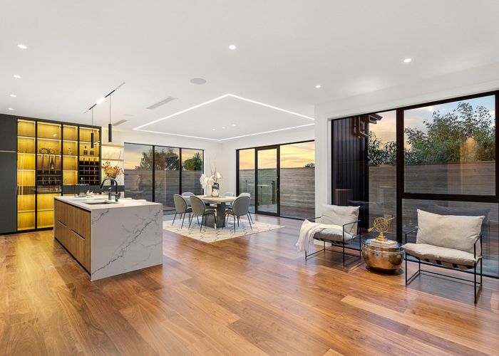  at 4 Taku Close, Long Bay, Auckland