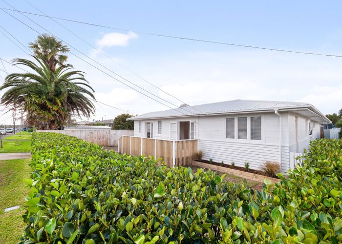  at 53A Queen Road, Bellevue, Tauranga, Bay Of Plenty