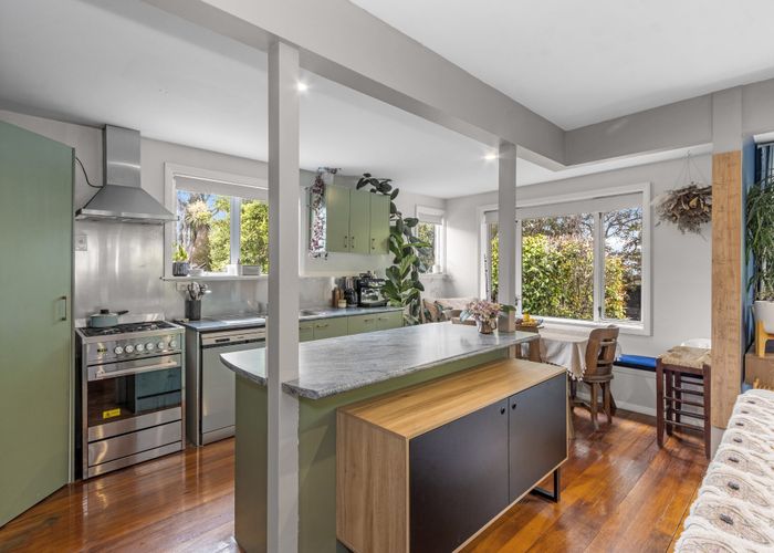 at 6 Wilding Street, Saint Martins, Christchurch