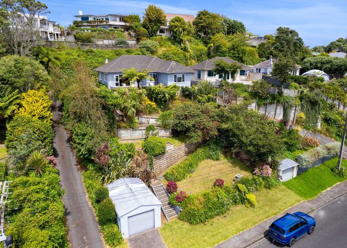  at 29 Queens Road, Glen Avon, New Plymouth, Taranaki