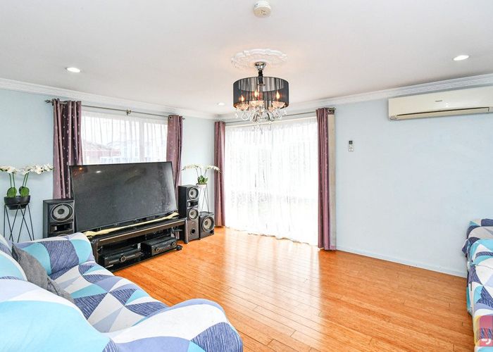  at 17 Tilberg Street, Favona, Auckland