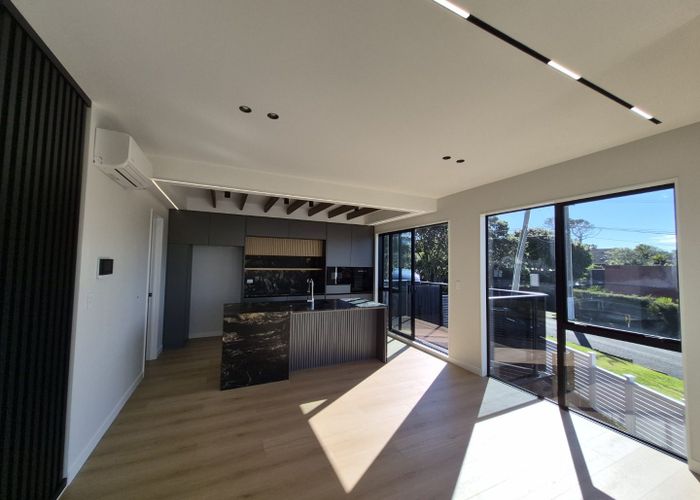  at 8 Park Rise, Campbells Bay, North Shore City, Auckland