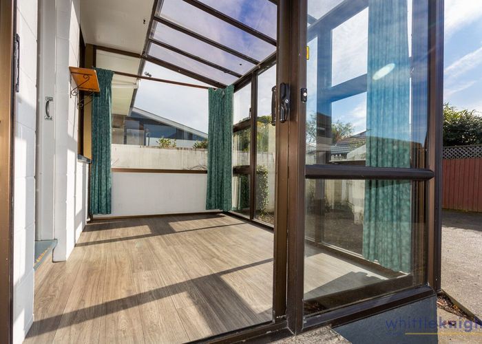  at 4/28 Peer Street, Upper Riccarton, Christchurch