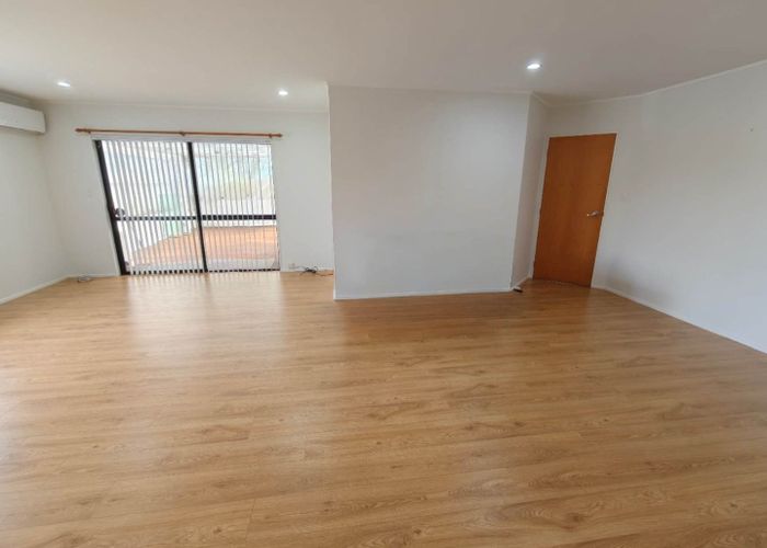  at 74 Caribbean Drive, Unsworth Heights, North Shore City, Auckland