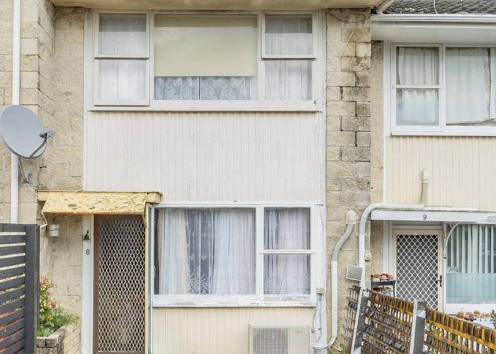  at 8/50 Pilkington Road, Mount Wellington, Auckland