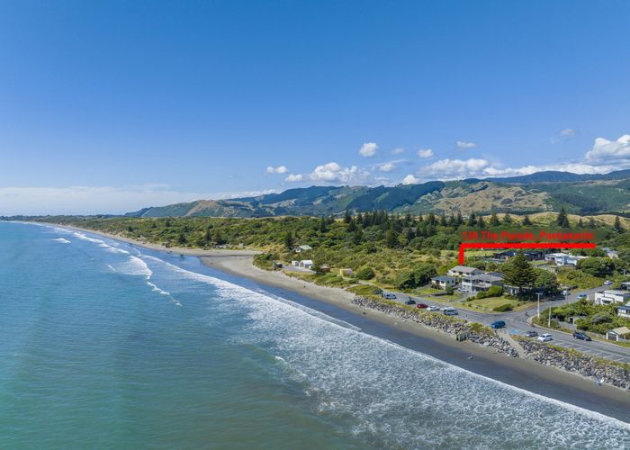 For sale 138 The Parade, Paekakariki, Kapiti Coast, Wellington