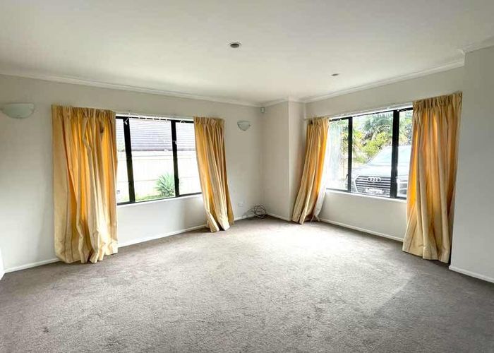  at 29 Maghera Drive, East Tamaki Heights, Auckland