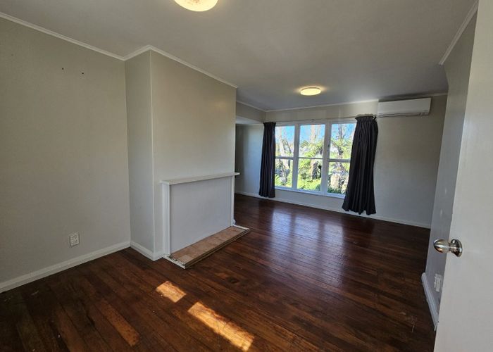  at 85 Banks Street, Marfell, New Plymouth, Taranaki