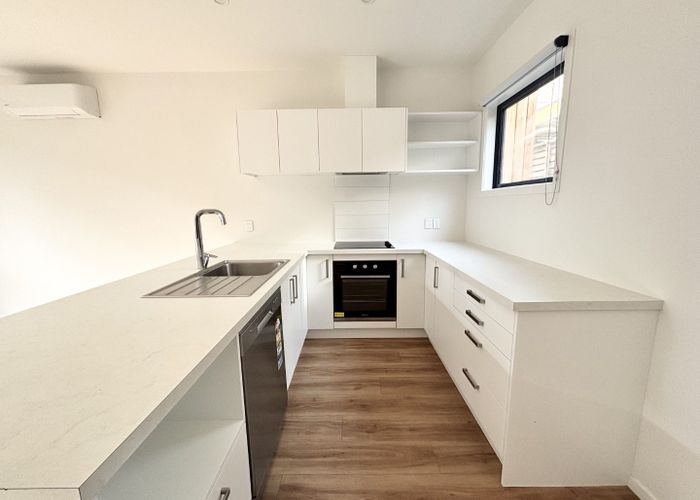  at 11/33 Raukawa Street, Stokes Valley, Lower Hutt, Wellington