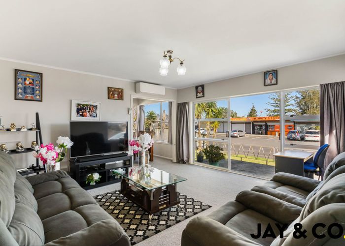  at 34 Edinburgh Avenue, Rosehill, Papakura