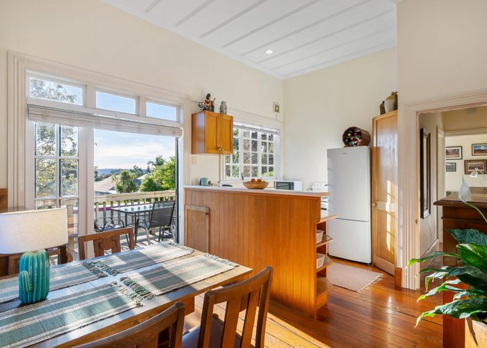  at 27 Wellpark Avenue, Grey Lynn, Auckland City, Auckland