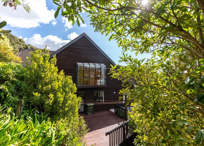  at 9 Furneaux Grove, Whitby, Porirua
