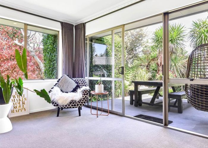  at 12 McLaren Place, Chedworth Park, Hamilton, Waikato