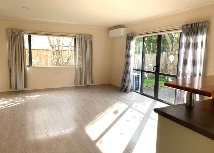  at 18 Thornbury Crescent, East Tamaki Heights, Manukau City, Auckland