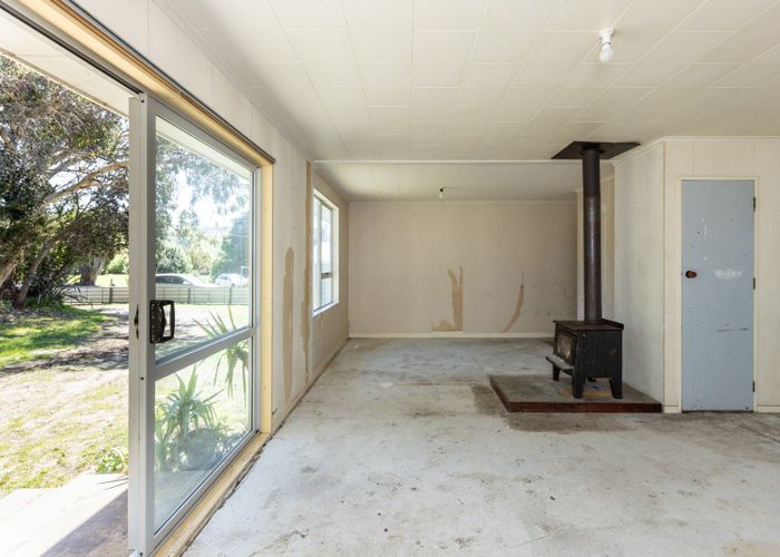  at 44 Gillies Crescent, Waimārama