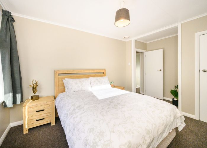  at 6 Pharazyn Street, Feilding, Manawatu, Manawatu / Whanganui