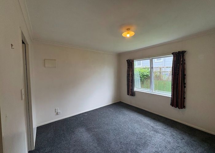  at 80B Lancaster Road, Beach Haven, North Shore City, Auckland